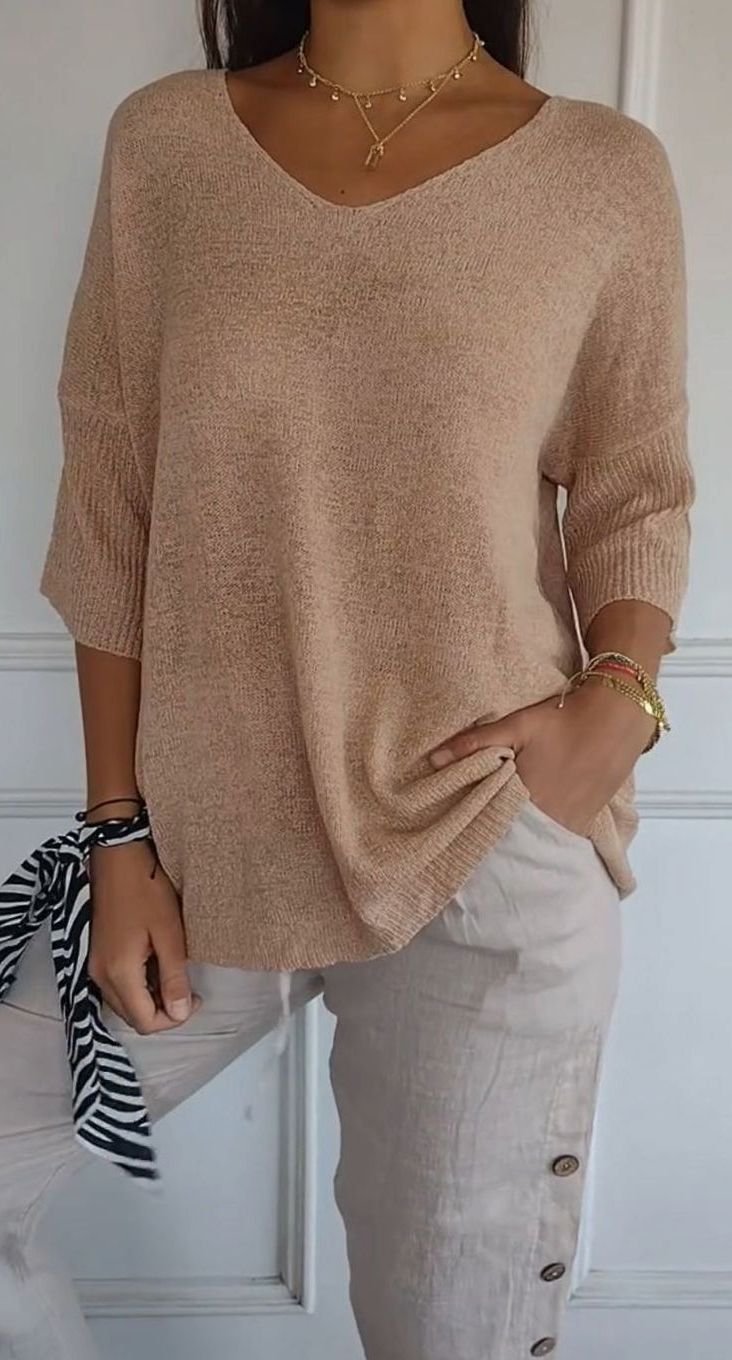 Elodie | Women’s 3/4-Sleeve V-Neck Lightweight Knit Tunic Top